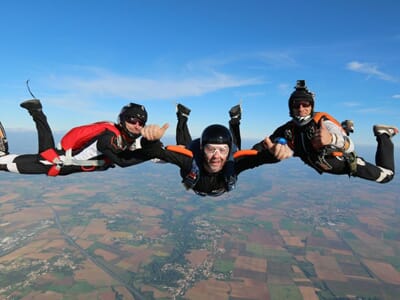 Saut d'initiation parachute