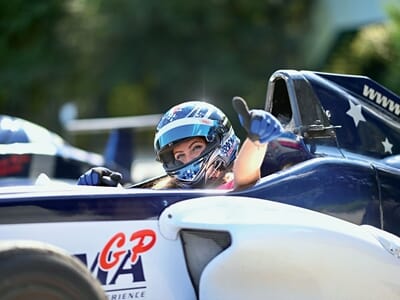 Stage de Pilotage Formule 4 au Circuit de Pont l'Évêque