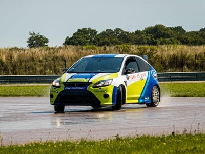 Stage de Pilotage Drift au Circuit de La Ferté-Gaucher