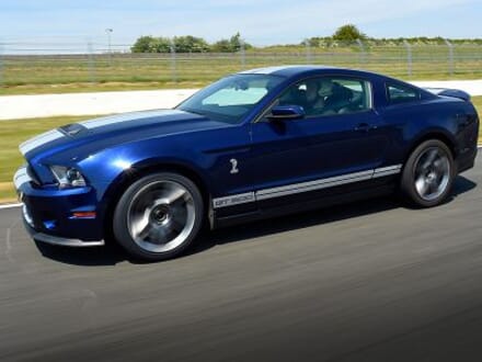 Ford Mustang Shelby GT 500