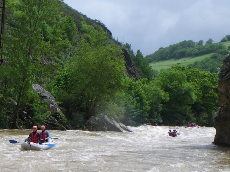 Canoë Raft près de Biarritz dans la Nive - Bidarray