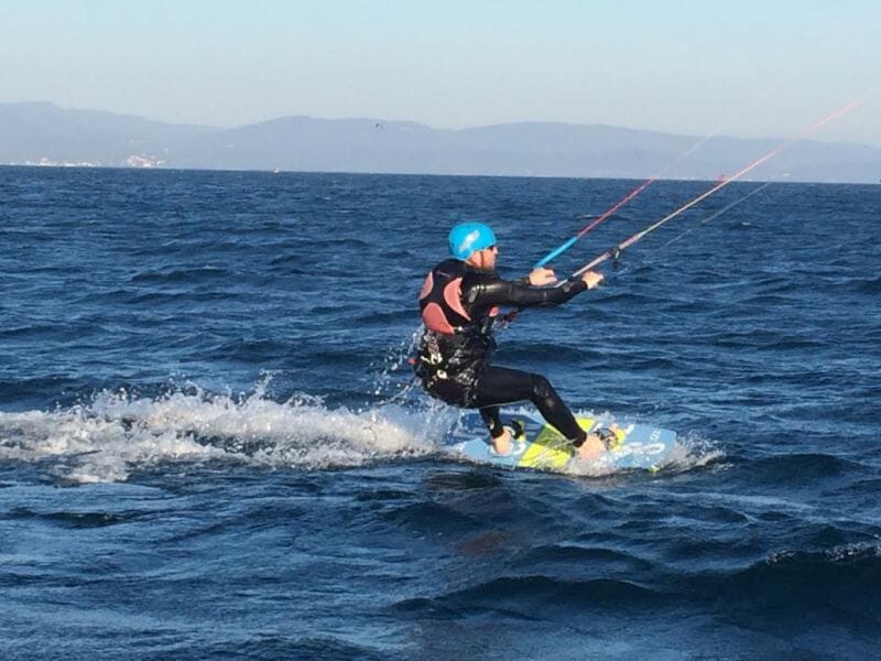 Stage de Kitesurf à Hyères - Cours de Kitesurf sur la Côte d'Azur