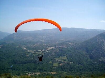 Baptême de Parapente à Gréolières dans l'arrière pays Niçois