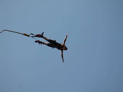 Saut à l'Elastique près de Strasbourg – Roche des Corbeaux