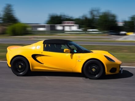 Lotus Elise Sport 220