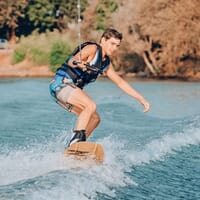 avis Ski Nautique / Wakeboard près de Nantes - Base Nautique de Quilly