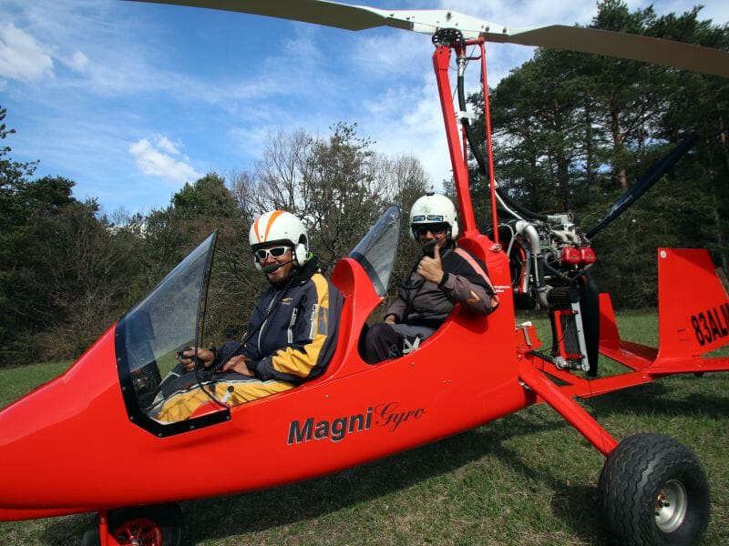 autogyre,autogire,magni,m16,haut les mains