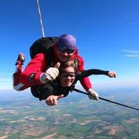 avis Saut en Parachute en Tandem près d'Auxerre à Saint-Florentin