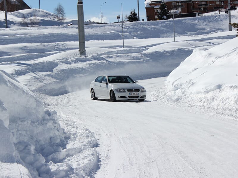 Conduite sur Glace à l'Alpe d'Huez - Circuit Initiation Glisse