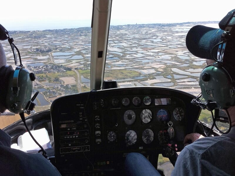 Initiation Pilotage d'Hélicoptère près de Saint-Malo - Aéroport de Dinard