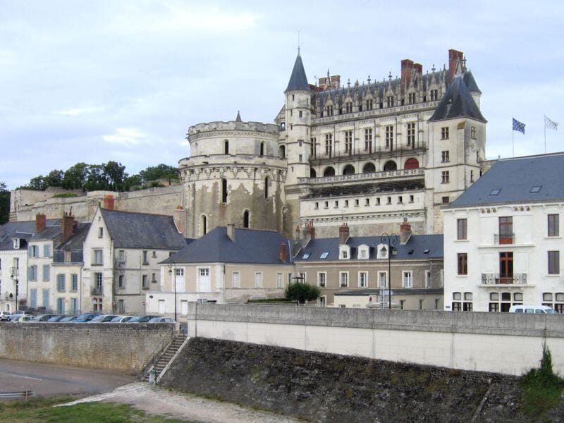 Baptême de l'Air en Hélicoptère au-dessus des châteaux de la Loire