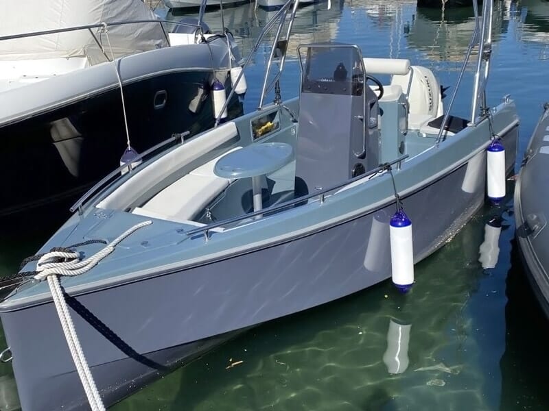 Location de Bateau à Santa-Maria-Poggio en Corse