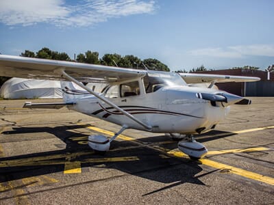 Initiation pilotage Avion - Aix Les Milles