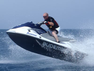Jet Ski à Hyères - Randonnée et Initiation sur la Plage de l'Aygade