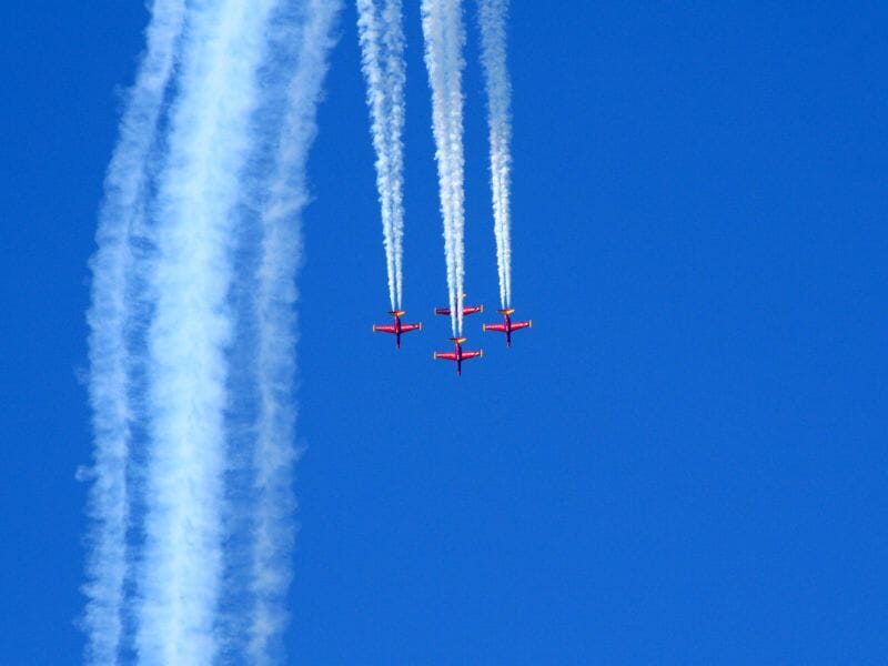 Baptême en Avion de Chasse à Aix-en-Provence - Fouga Magister