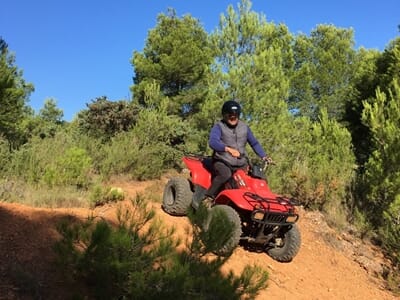 coffret cadeau 100% Quad & Buggy Randonnée en Quad près de Perpignan - Cave Dom Brial