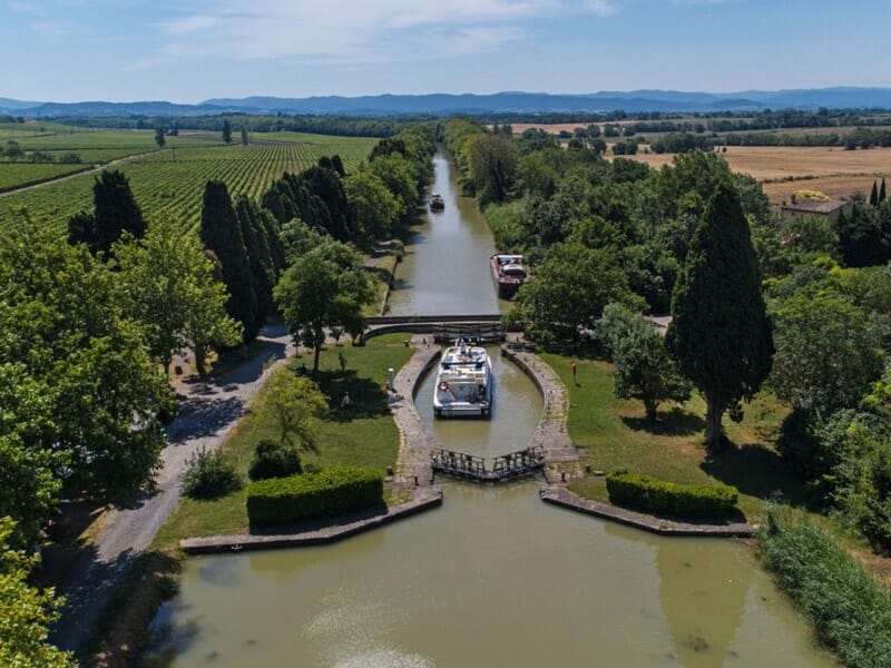Baptême de l'Air en Avion et Nuit sur Péniche à Carcassonne