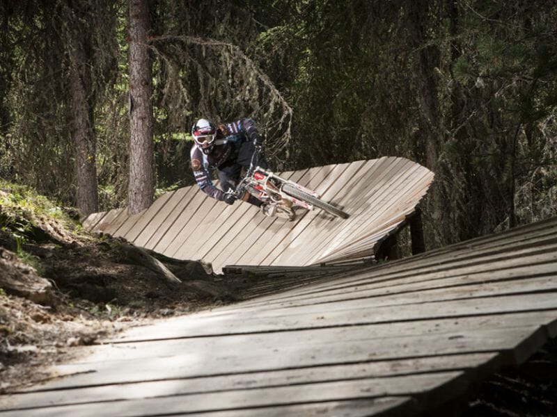 Prix location vtt discount descente