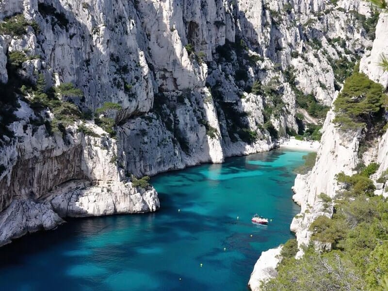 Balade en Bateau dans les Calanques de Marseille