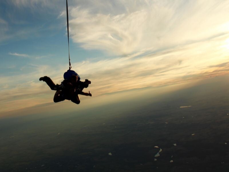 parachute,parachutisme,nevers,saut,saut tandem,paris nevers