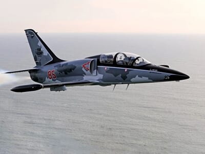 Baptême en Avion de Chasse près d'Avignon