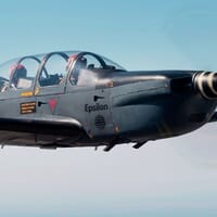avis Vol en Avion d'Entraînement Militaire près de Nantes