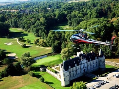 coffret cadeau 100% Hélicoptère Prestige Baptême Hélicoptère à La Ferté Alais - Découverte des Châteaux de l'Essonne