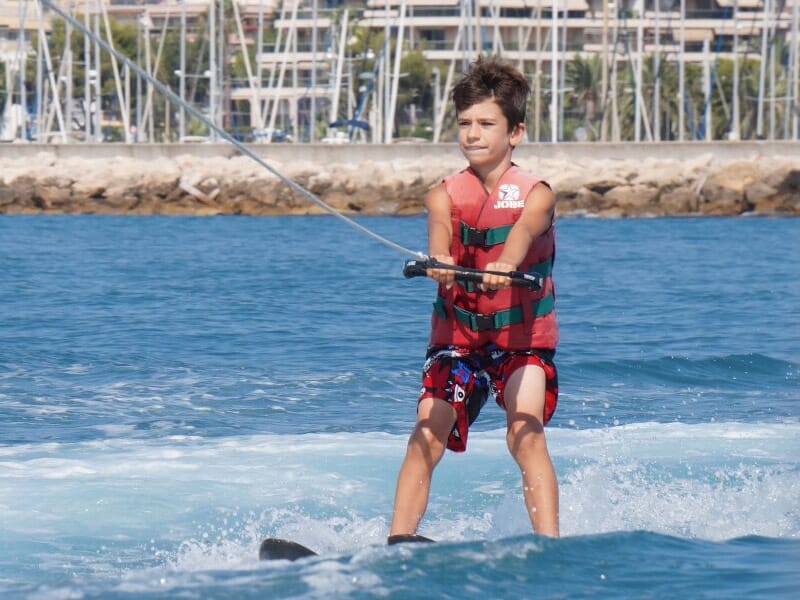 Wakeboard / Ski nautique près de Nice - Base nautique de Saint-Laurent-du-Var