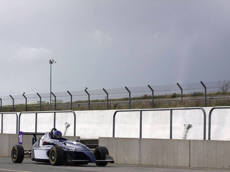 gsdSeo.titreStage Formule Renault - Circuit du Luc