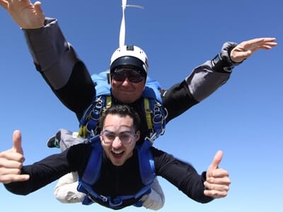 Saut en Parachute en Tandem près de Valenciennes