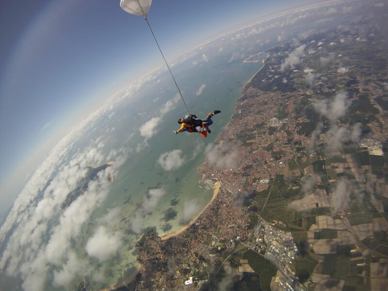 Saut en Parachute Tandem à Royan
