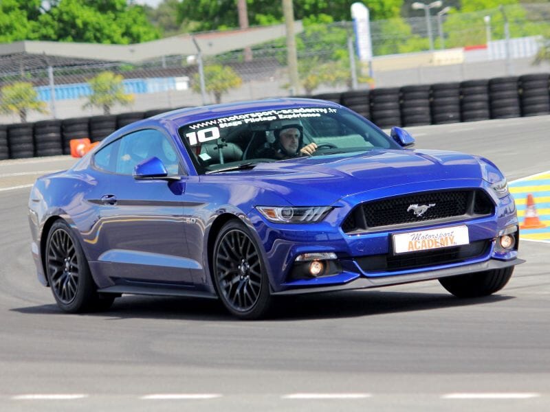 Stage de Pilotage Ford Mustang - Circuit du Mans Maison Blanche