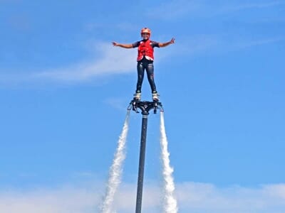 Flyboard à Hyères - Plage de l'Almanarre