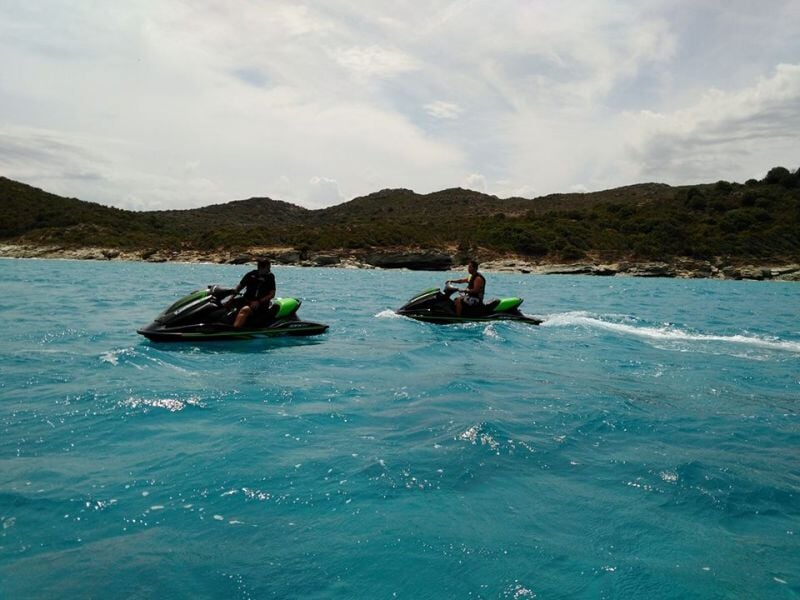 jet-ski-jetski-jet ski,randonnée,gliss 1flo,saint-florent