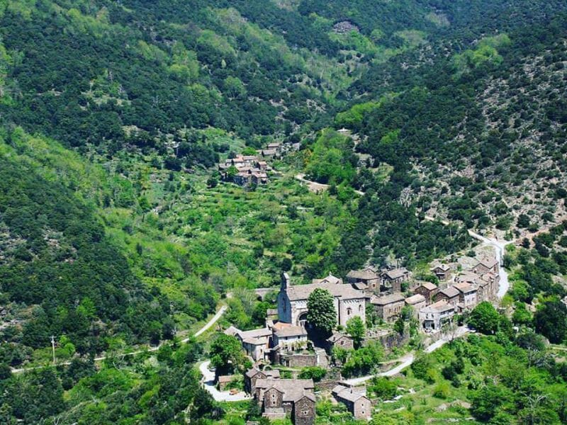 Baptême de l'air en Hélicoptère à l'aérodrome d'Aubenas Ardèche méridionale