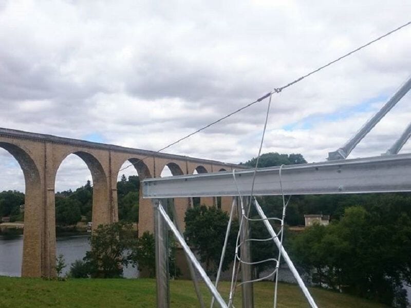 Tyrolienne Géante près de Poitiers - Viaduc de l'Isle-Jourdain