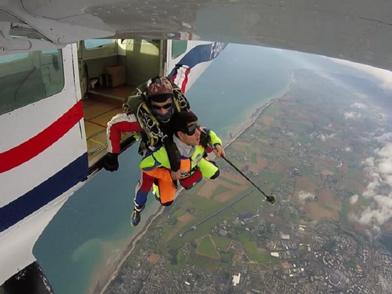 Saut en Parachute en Tandem à Abbeville