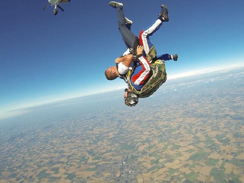 Saut en Parachute en Tandem à Abbeville