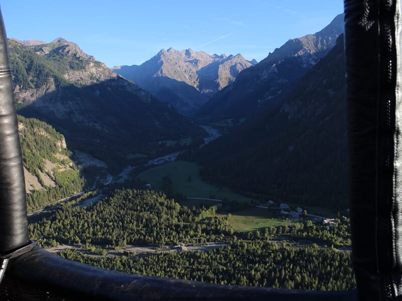 Vol en Montgolfière près de Gap - Survol de la Vallée du Champsaur