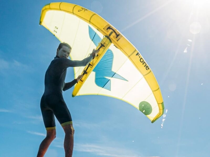 stage wingfoil etang de thau