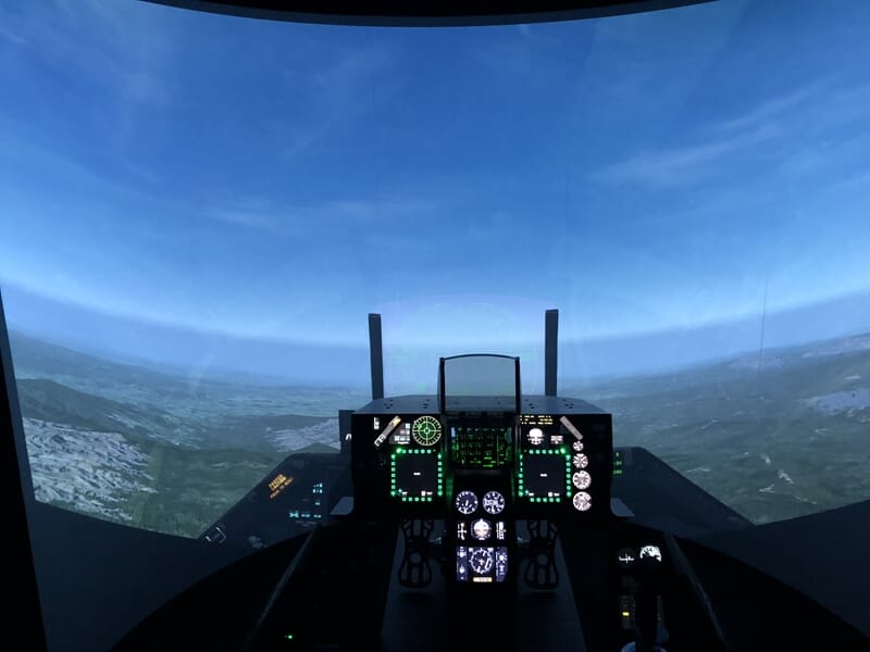 Simulateur de Vol en F-16 à Toulouse