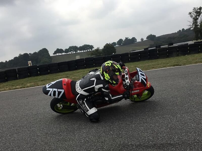 Stage de Pilotage Moto - Circuit de Pau-Arnos