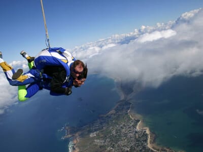 Saut en Parachute en Tandem à Quiberon