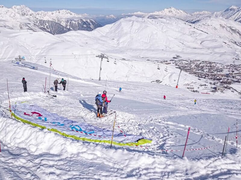 Baptême en Parapente à Ski près de Grenoble - Station du Corbier
