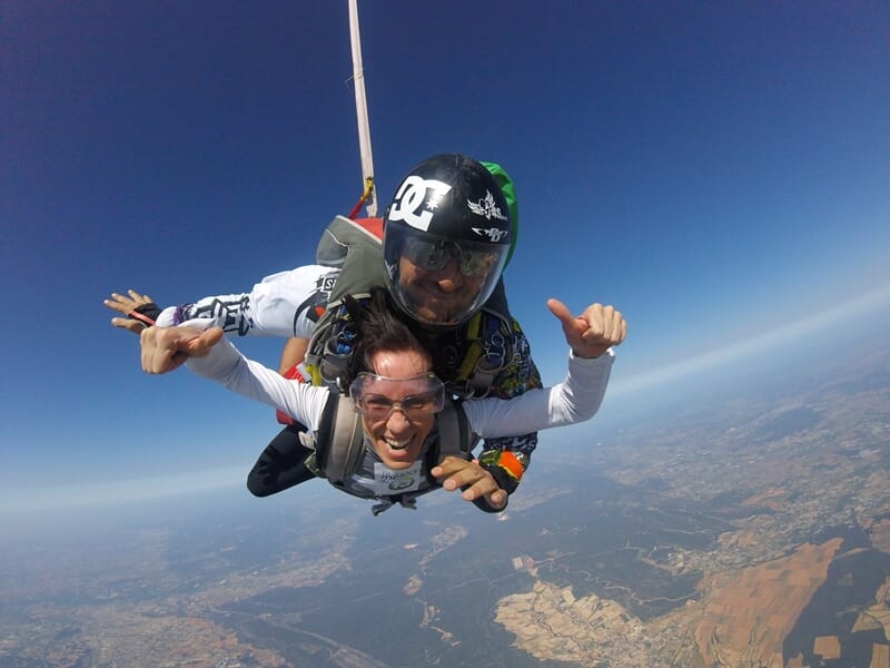 Saut en Parachute en Tandem près d'Avignon - Pujaut