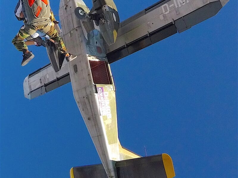 Saut en Parachute en Tandem près d'Avignon - Pujaut
