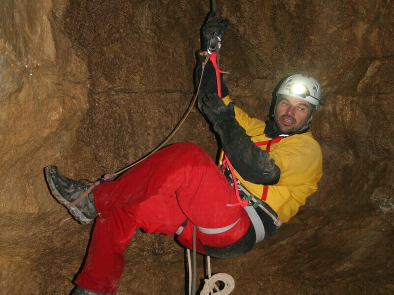 Spéléologie près de Métabief - Grotte aux Fées