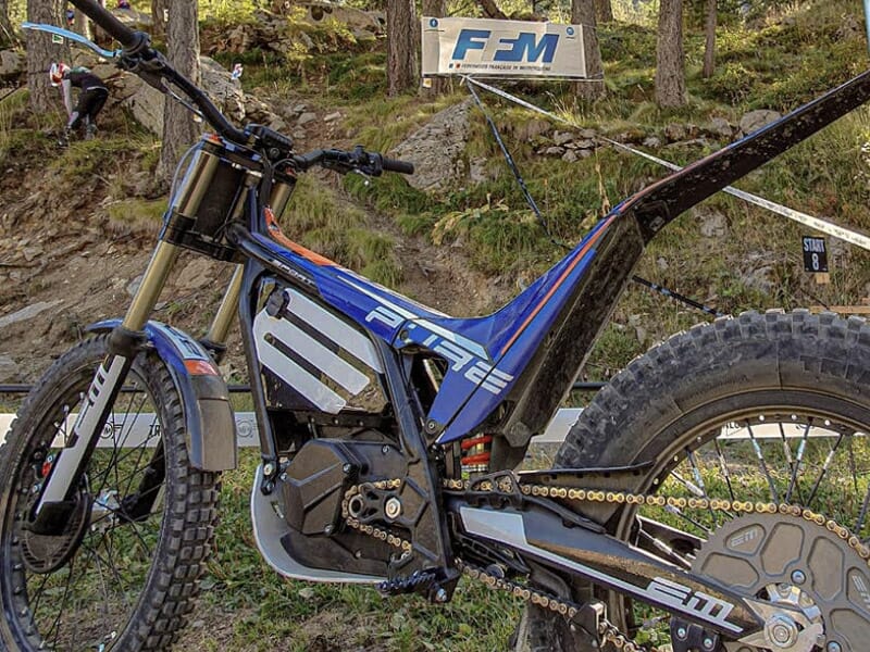 Randonnée en Moto Trial électrique à Chamrousse