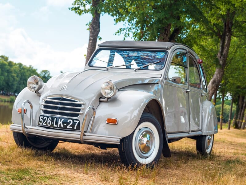 Location de 2CV à Verfeuil