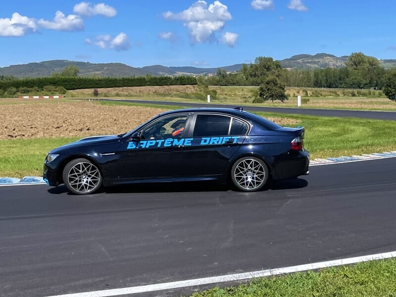 gsdSeo.titreBaptême de Drift Passager en BMW M3 près de Bourg-en-Bresse - Circuit de Château-Gaillard